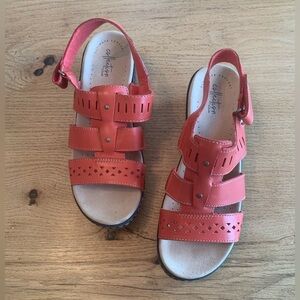 Clark’s‎ Collection Ultimate Comfort Red Sandal Women’s 9 Preloved